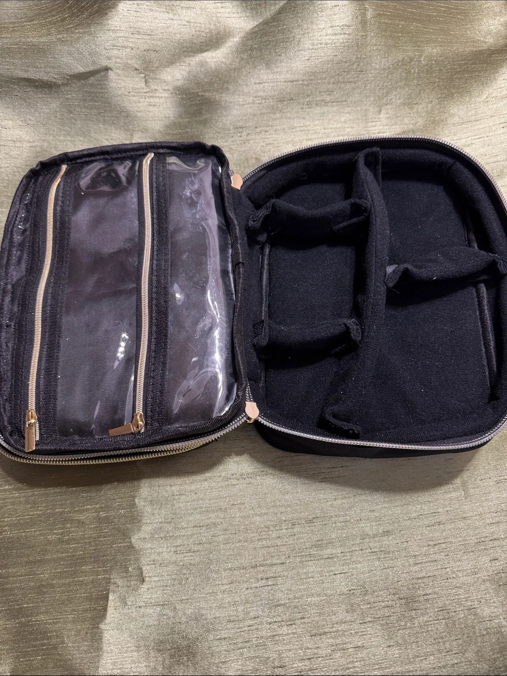 Quilted Navy Travel jewelry case